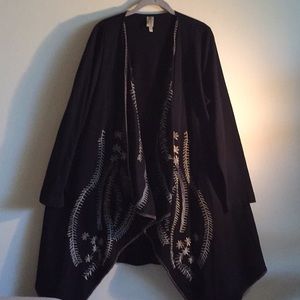 Black cape with embroidery